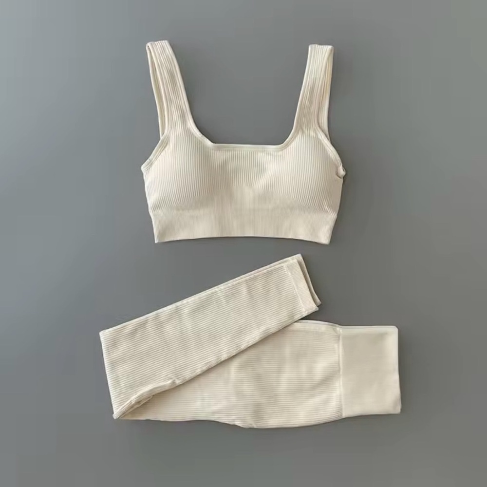 Leggings and top gym set small